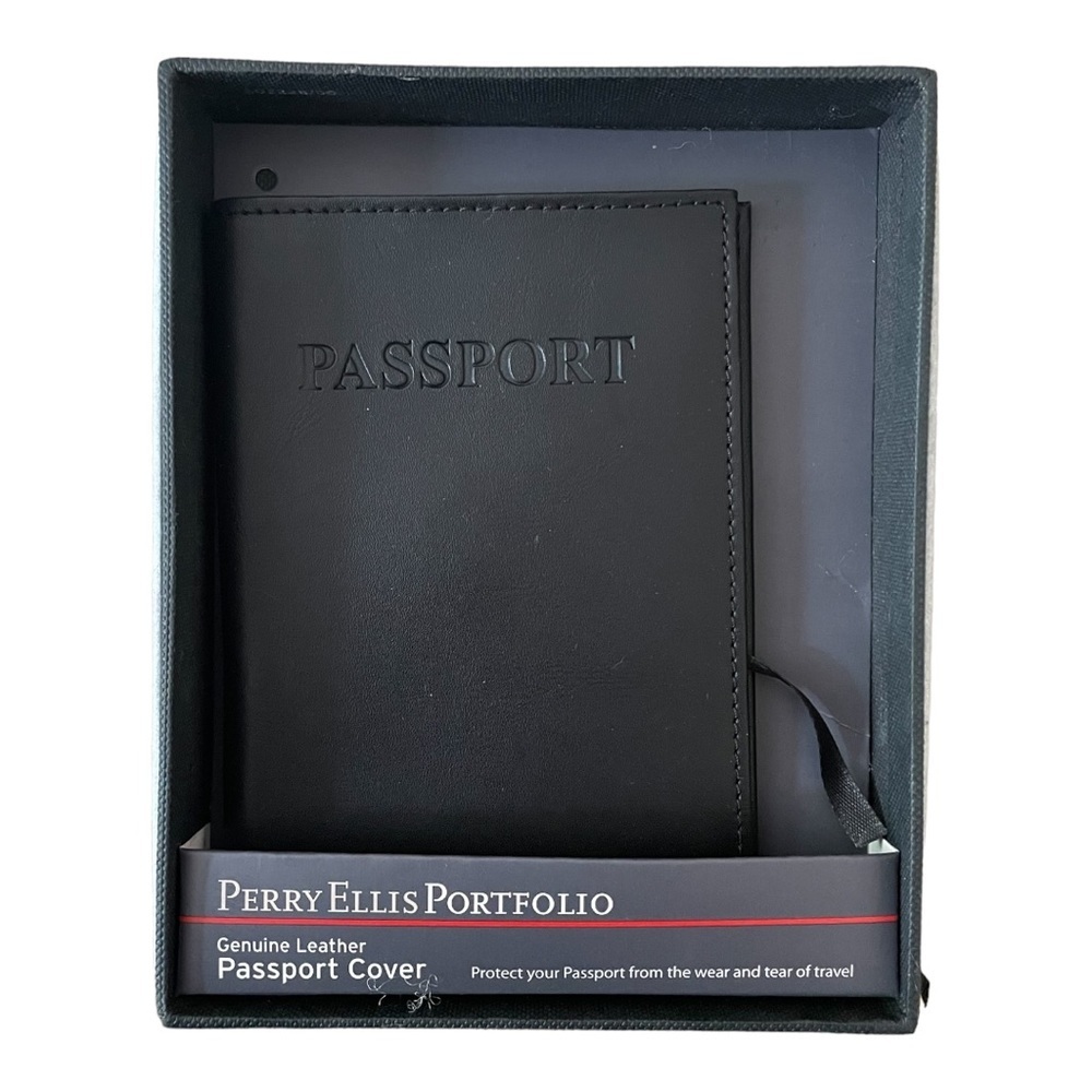Travel Accessory Bundle ๐ - Picture 2 of 12